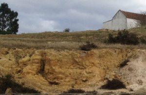 Parecer hidrogeológico - areias superficiais de vales e terraços